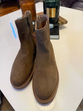 Nordstrom Blondo size 6.5 Suede  Boots